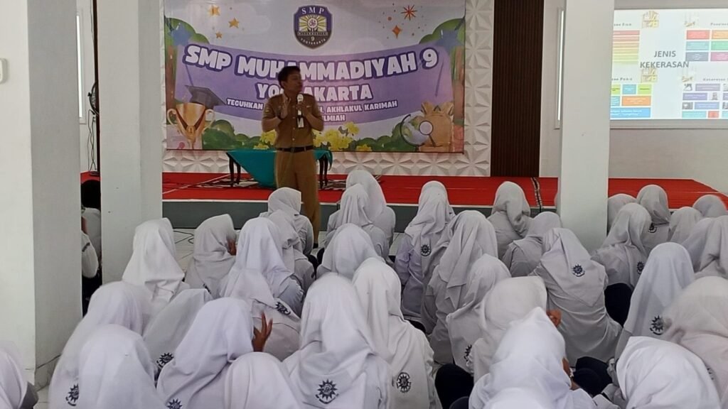 Sosialisasi SIRENATA di SMP Muhammadiyah 9 Yogyakarta